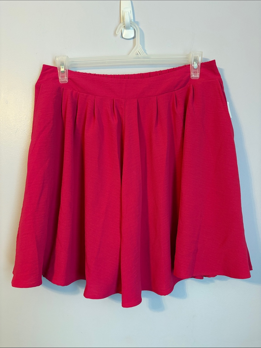 Versona Secret Short Skort in Pink Peacock size L